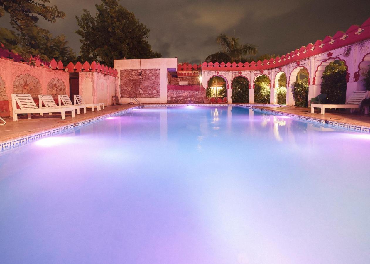 เดอะ คันทรีไซด์ รีสอร์ต Hotel พุชการ์ ภายนอก รูปภาพ