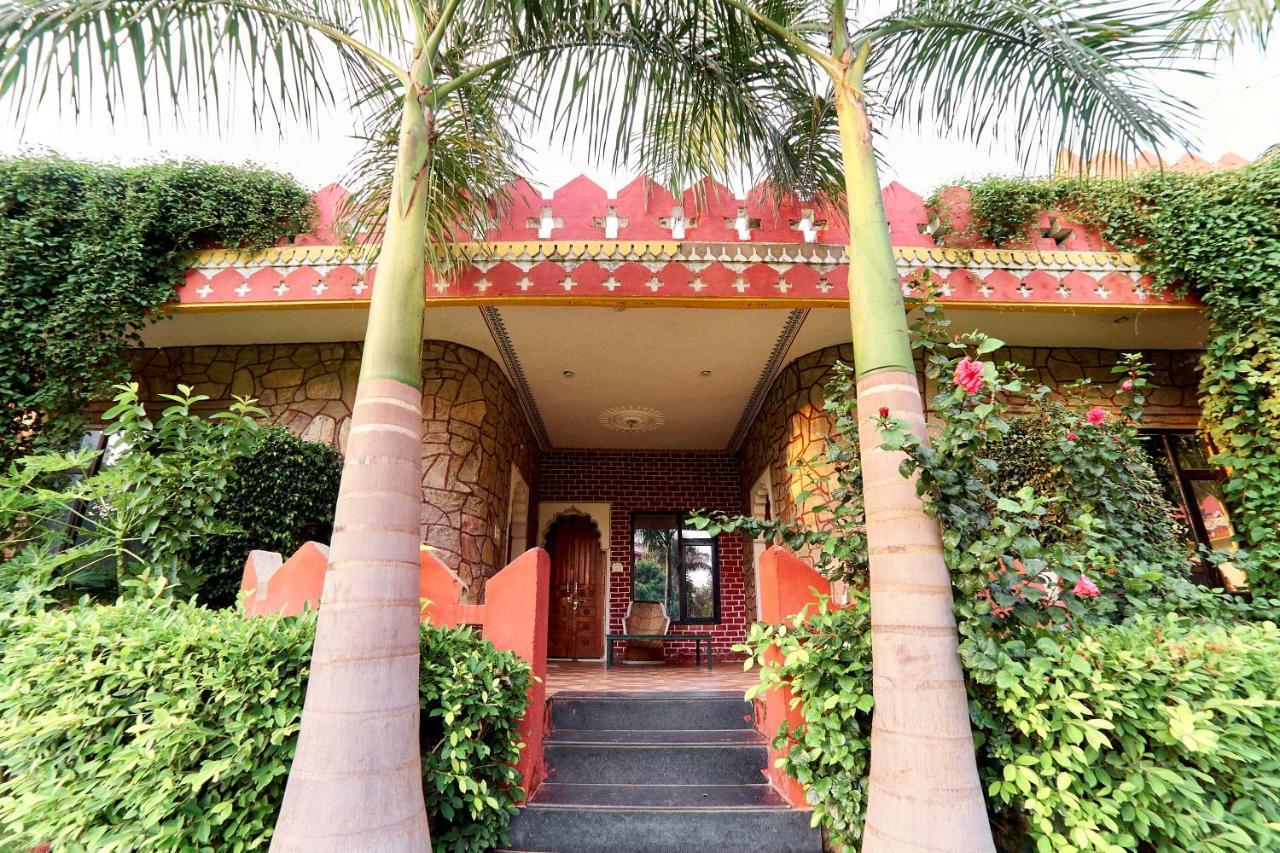 เดอะ คันทรีไซด์ รีสอร์ต Hotel พุชการ์ ภายนอก รูปภาพ
